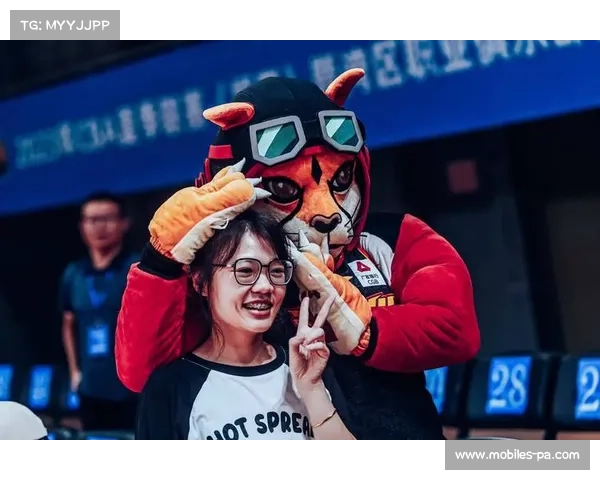 湖人大胜引发热议 CBA话题榜热度飙升 球迷反响热烈 湖人大胜引发热议 CBA话题榜热度飙升 球迷反响热烈
