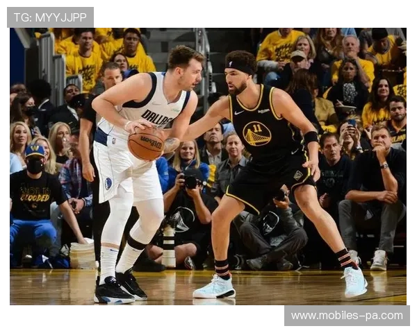 浓眉18分7篮板布泽利斯28分9篮板6助攻独行侠七人得分上双终结公牛四连胜 浓眉18分7篮板布泽利斯28分9篮板6助攻独行侠七人得分上双终结公牛四连胜