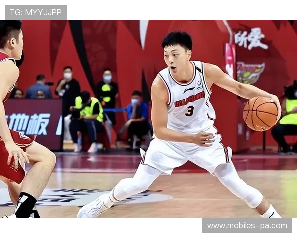 徐杰数据爆发难越山丘广东真核以全新方式再创球队历史辉煌新篇章 徐杰数据爆发难越山丘广东真核以全新方式再创球队历史辉煌新篇章