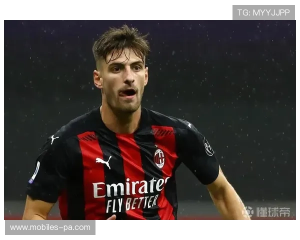 狼队23岁中卫莫斯奎拉续约至2030年 自去年九月伤缺至今